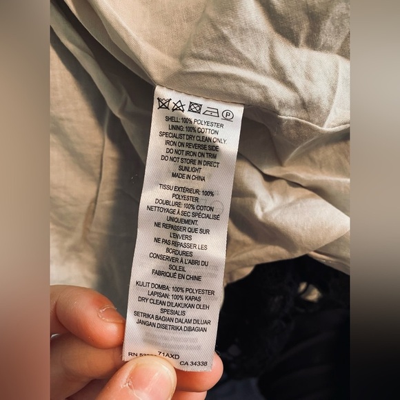 French Connection Black and White Embroidered Floral Fit and Flare Keyhole Dress - Picture 6 of 7